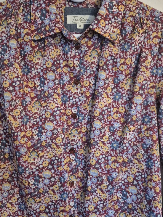 Vintage Floral Button-Up Blouse Size 8 | Cottagecore Burgundy Multi-Color Shirt - Picture 3 of 10